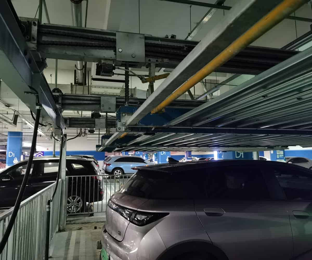 PSH梳齒交換升降橫移機(jī)械式停車(chē)設(shè)備