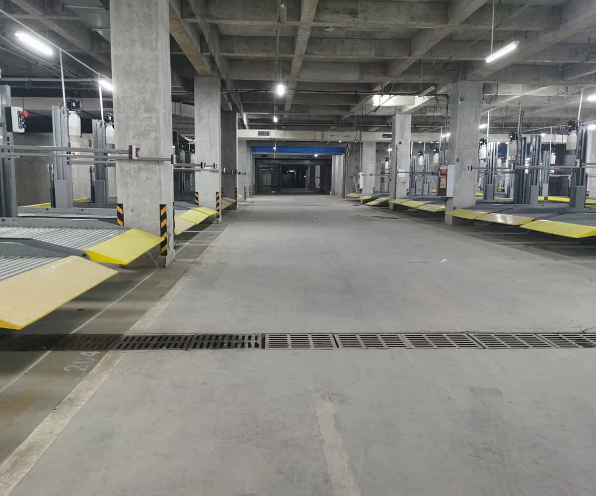 兩層升降橫移式機(jī)械式停車庫拆除.jpg